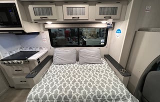 2024 Coachmen RV Freelander 30BH Ford 450