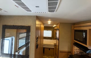 2016 Thor Motor Coach Four Winds 29G. "Let's Go!"