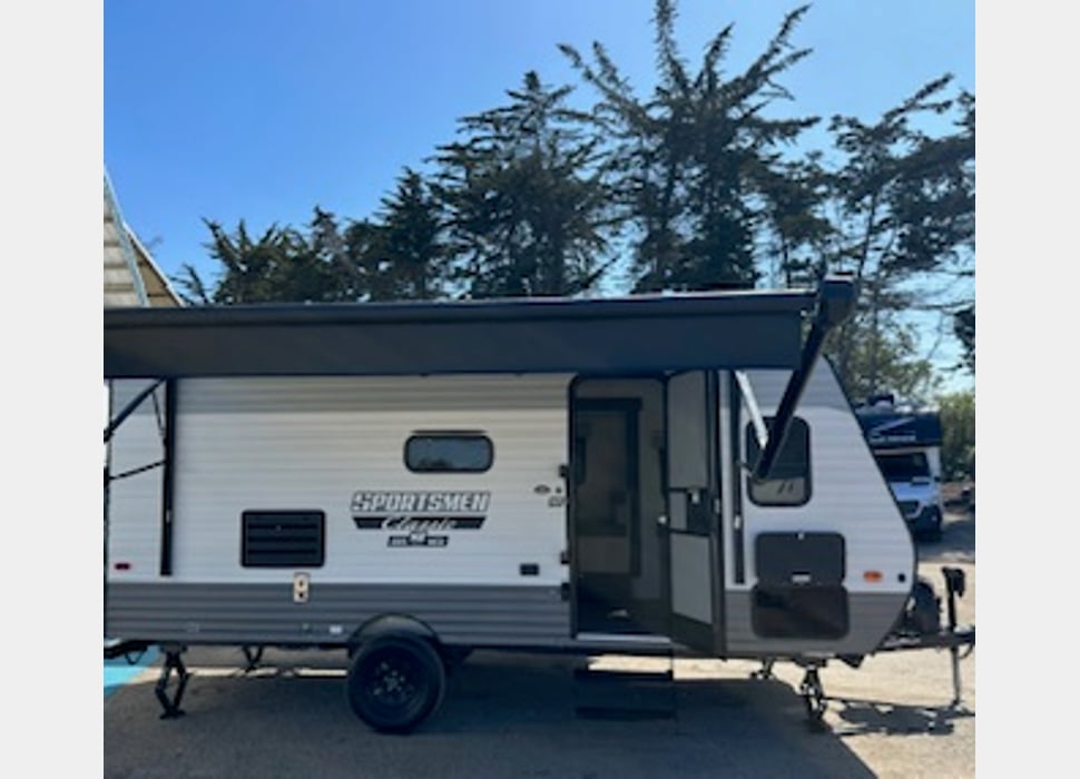 Travel Trailer rentals in Las Vegas