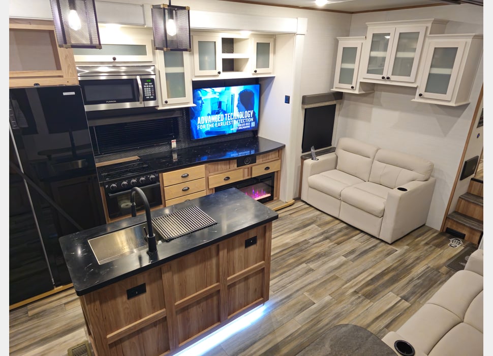 Fifth Wheel rentals in Branson