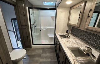 Luxurious Camping in a 2022 Crossroads Cameo