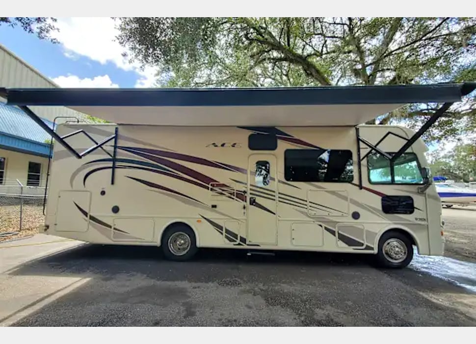 Class A Motor Home rentals in St Cloud
