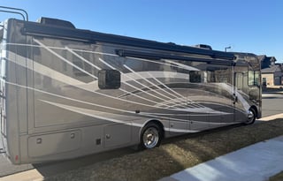 Newer $250K 2024 Thor Motor Coach! HAS EVERYTHING!