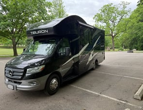 Thor Motor Coach Tiburon Sprinter 24RW