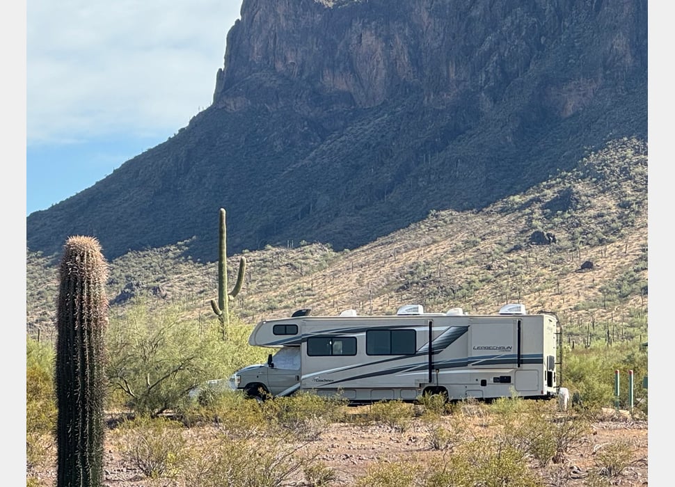 Class C Motor Home rentals in Sahuarita