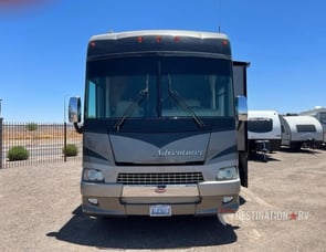 Winnebago Adventurer 38Q
