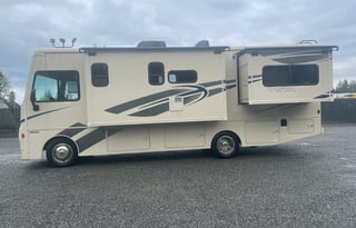 2018 Winnebago Vista 27PE