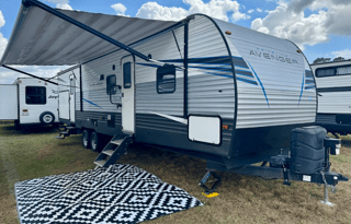 2021 Avenger 32BHS 7667