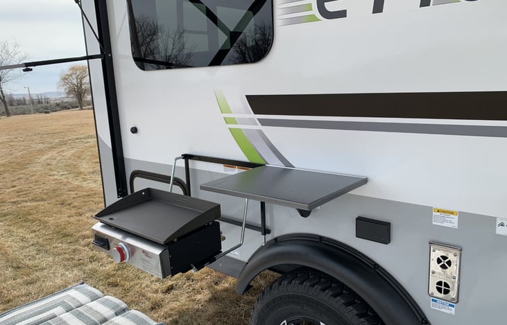 Gas griddle included!