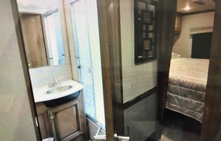 All Inclusive Fleetwood Flair 29M 2019 View RV