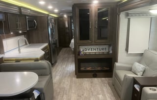 2022 Entegra Coach Emblem 36H