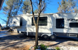 2009 Keystone Fuzion FZ 302
