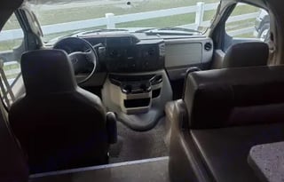 2017 Holiday Rambler Vesta 30D