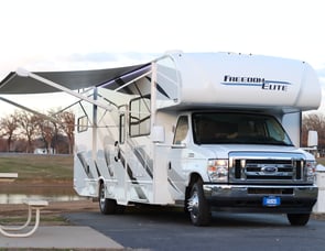 Thor Motor Coach Freedom Elite 30FE
