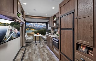 AGA 10 - 2021 Forest River RV XLR Hyper Lite 2815