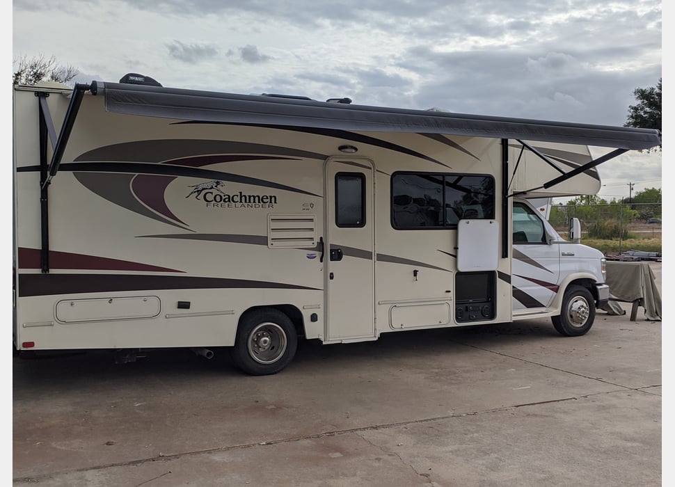 Class C Motor Home rentals in Harlingen