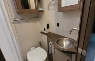 The Best View - 24 ft. Mercedes Winnebago View