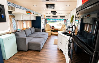 Coachmen Mirada 34BH – Spacious Class A Family RV