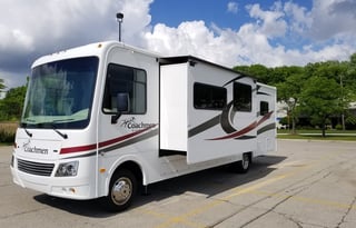 2013 coachmen Mirada 32ds