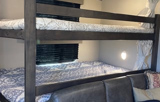 Darrell & Cari's House on wheels II