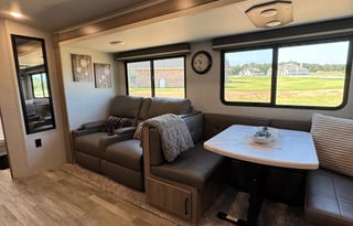 2023 Grand Design Imagine 2800BH