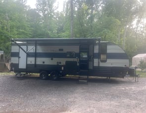 Forest River RV Cherokee Grey Wolf 26DBH