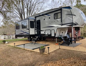 Forest River RV Cherokee Arctic Wolf 291RL