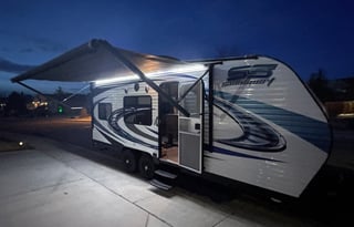 19 ft Toy Hauler with Generator - aka 'Sammy'