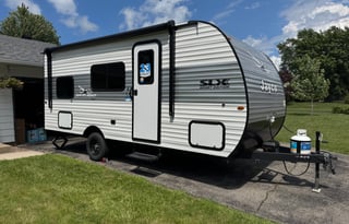 Jon + Allie’s Easy and Family-Friendly Camper