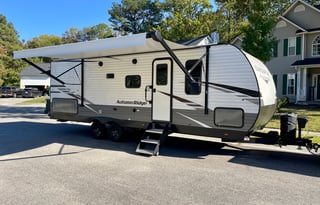 2023 Starcraft Autumn Ridge 26BHS