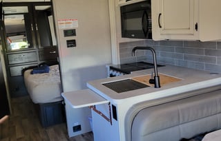 2020 Jayco Greyhawk 27U