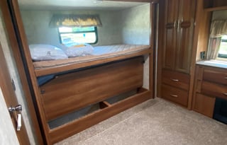 FIFTH WHEEL 37 Ft 2015 Prime Time Crusader Bunk HS