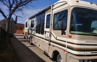 1996 Fleetwood RV Bounder 30T