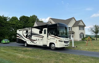 Luxury Style - 2016 Forest River Georgetown 364T