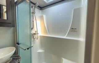 2021 Dutchmen Voltage 4135