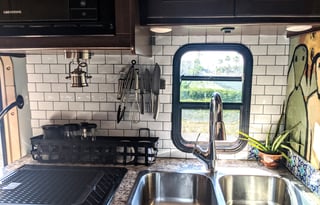 2017 Thor Motor Coach Freedom Elite 23H