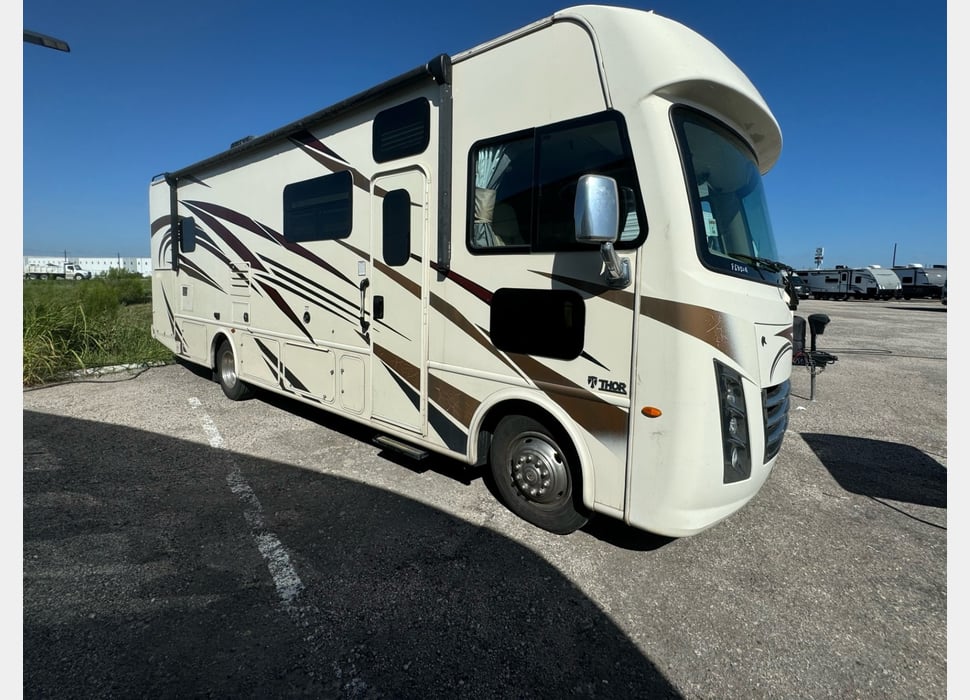 Class A Motor Home rentals in Marion