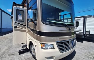 2014 HOLIDAY RAMBLER 36SBT
