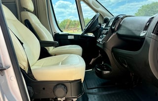 Winnebago Travato 59KL