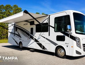 Thor Motor Coach ACE 32B
