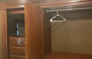 2016 Thor Motor Coach Chateau 31E Bunkhouse