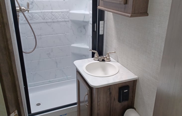 Toilet paper, towels, beach towels, wash cloths, hand towels, first aid kit, and bug spray included.