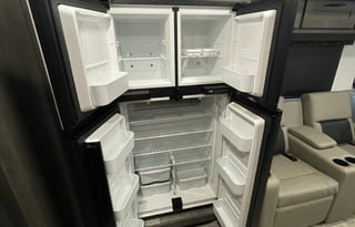 Spacious 2023 FR3 34DS Motor Coach: Luxe & Loaded!