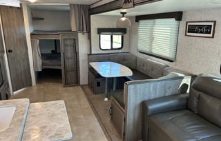 2021 Coachmen Apex for Delivery Only