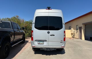 Luxury Mercedes Sprinter Cruiser Van Seats 8