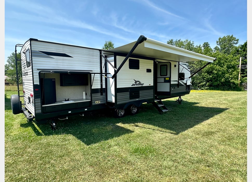 Travel Trailer rentals in Dunrobin