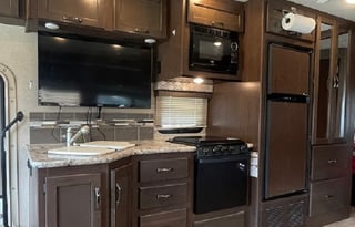 Orien's Freedom Traveler Class A