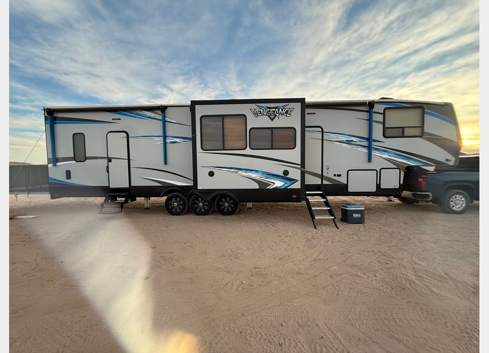 Fifth Wheel rentals in Temecula