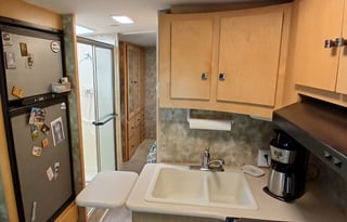 Beautiful, Spacious, Easy Driving Winnebago!