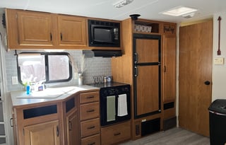 Wilderness|Delivery Only|Pet Friendly|Sleeps 6